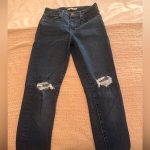 Levi's Dark Wash Ripped Women's Skinny Jeans
